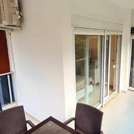 Sun Homes: A Travellers Paradise Διαμέρισμα *