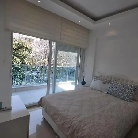 דירה Sun Homes: A Travellers Paradise אלאניה