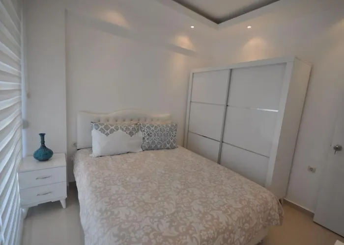 Sun Homes: A Travellers Paradise Apartment